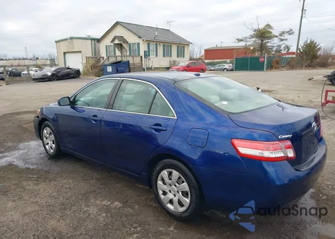 2011 Toyota Camry Le from USA, damaged, VIN 4T1BF3EK4BU747157